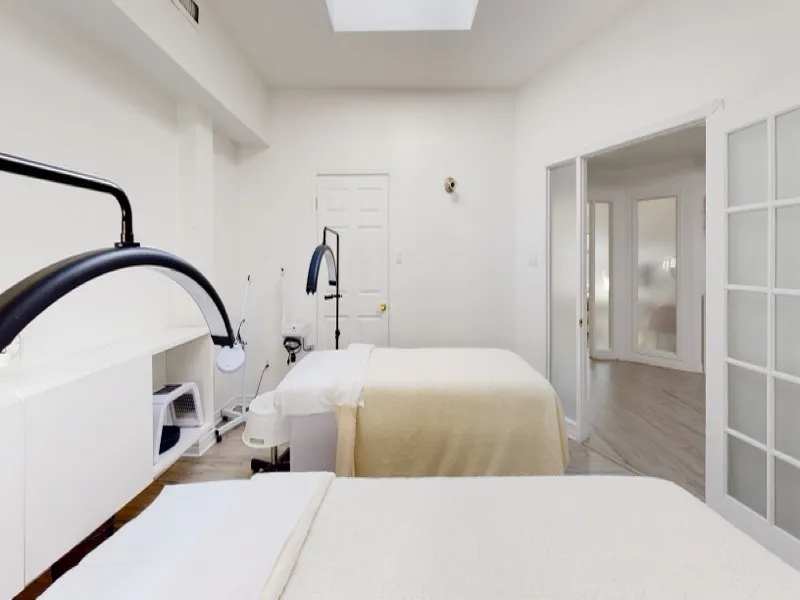 Cliente du salon Chez Coco Esthétique, Promenade Fleury, Ahuntsic